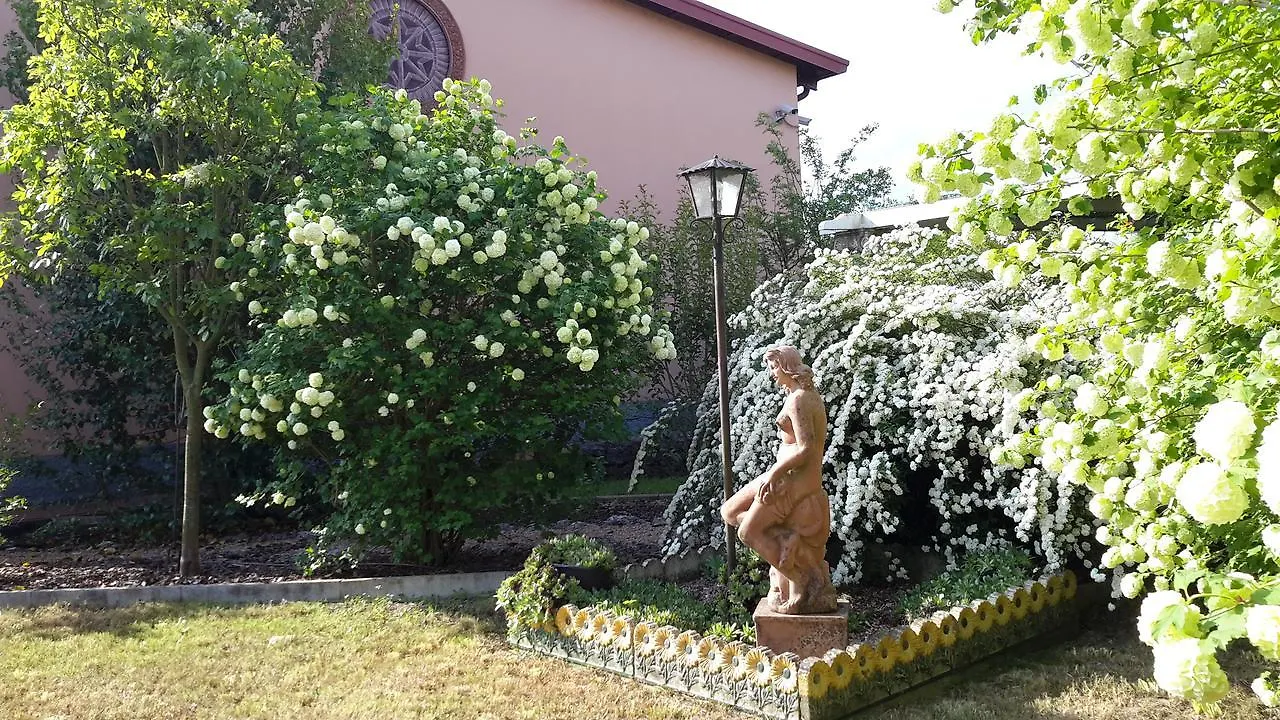 *** Bed & Breakfast La Corte Splendente Castello d'Argile Italia